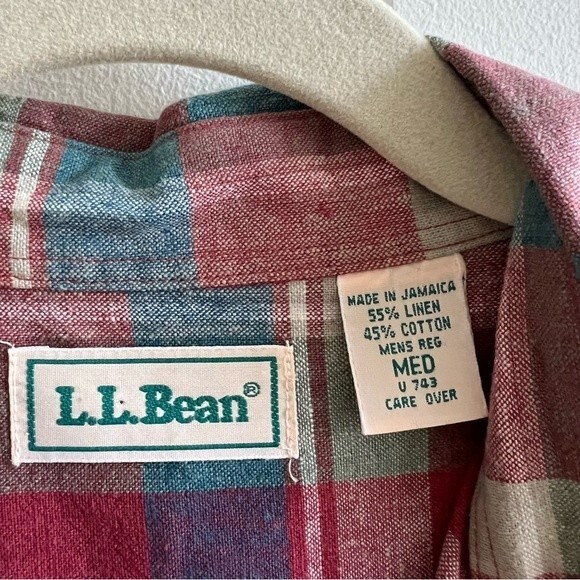 Vintage L.L. Bean linen button down - Picture 4 of 9